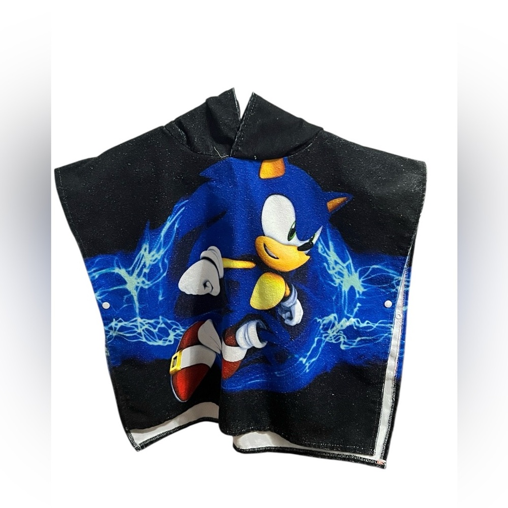 Sonic the Hedgehog hooded towel poncho